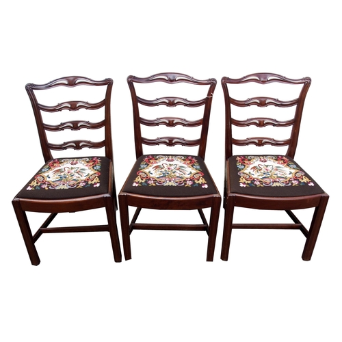 812 - A SET OF EIGHT CHIPPENDALE STYLE REPRODUCTION MAHOGANY DINING CHAIRS