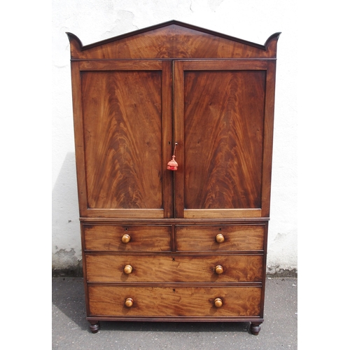 815 - A REGENCY MAHOGANY LINEN PRESS