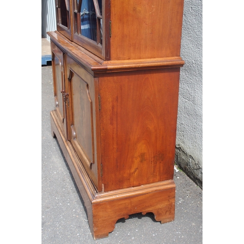 820 - A 19TH CENTURY MAHOGANY BOOKCASE