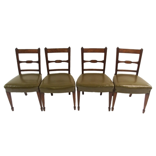 827 - A SET OF FOUR SCOTTISH LATE REGENCY MAHOGANY DINING CHAIRS