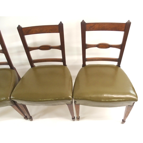 827 - A SET OF FOUR SCOTTISH LATE REGENCY MAHOGANY DINING CHAIRS