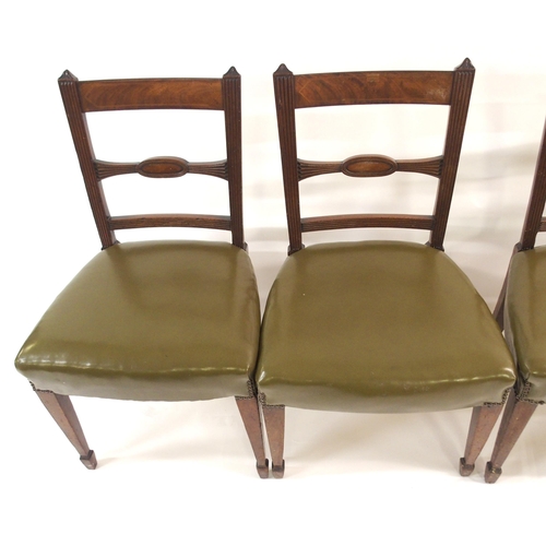 827 - A SET OF FOUR SCOTTISH LATE REGENCY MAHOGANY DINING CHAIRS