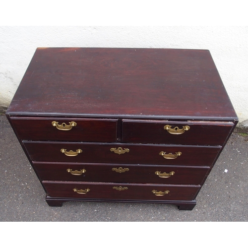 837 - A GEORGIAN MAHOGANY CHEST