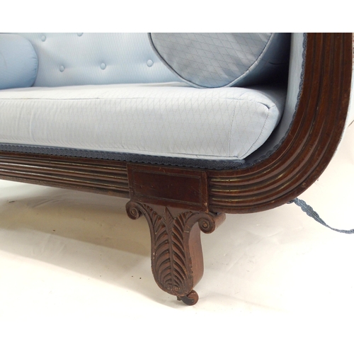 860 - A GEORGE IV MAHOGANY SCROLL BACK SETTEE