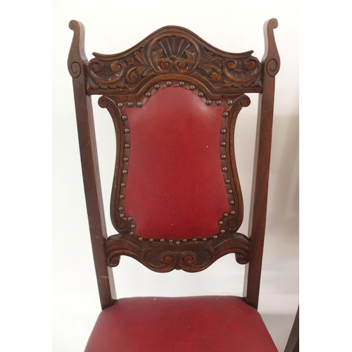 862 - A SET OF EIGHT LATE VICTORIAN MAHOGANY DINING CHAIRS