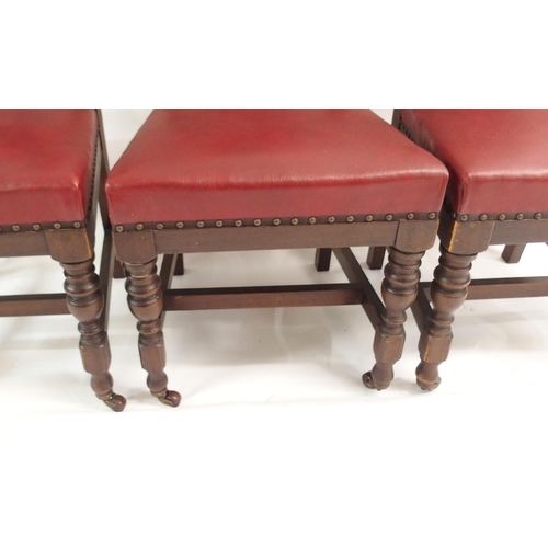 862 - A SET OF EIGHT LATE VICTORIAN MAHOGANY DINING CHAIRS