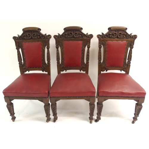 863 - A SET OF SIX LATE VICTORIAN OAK DINING CHAIRS