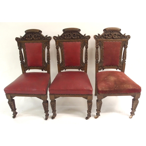 863 - A SET OF SIX LATE VICTORIAN OAK DINING CHAIRS