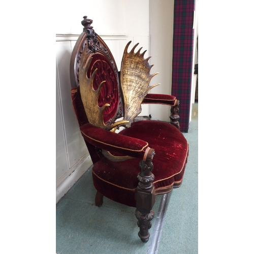 866 - AN UNUSUAL VICTORIAN MAHOGANY BARONIAL THRONE