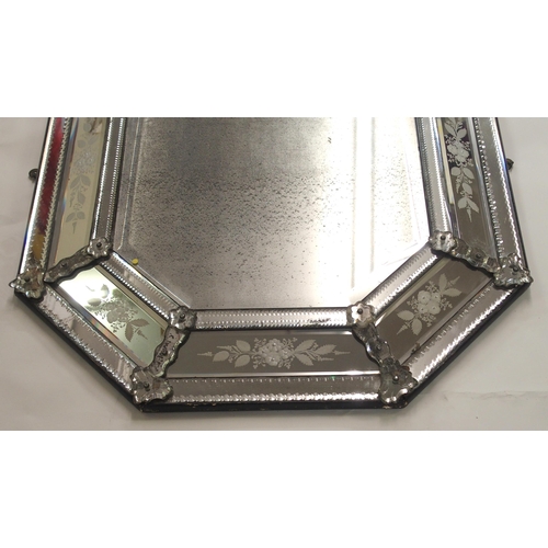 867 - AN ITALIAN OCTAGONAL WALL MIRROR