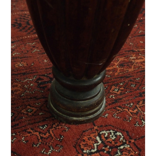 870 - A VICTORIAN WALNUT PIER TABLE