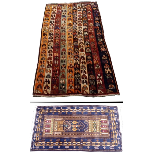 887 - A QUASQAI RUG