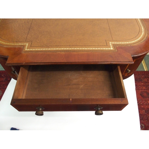 893 - A HEAL AND SON  LONDON EDWARDIAN MAHOGANY WRITING DESK