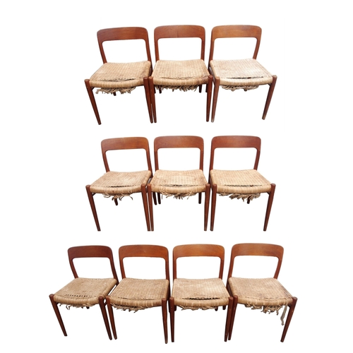 905 - A SET OF TEN J L MOLLER TEAK CHAIRS