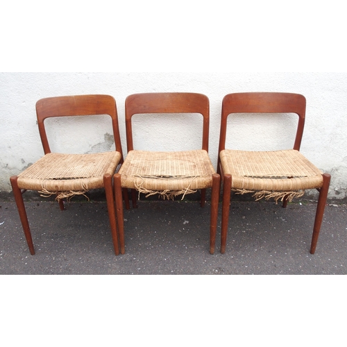 905 - A SET OF TEN J L MOLLER TEAK CHAIRS