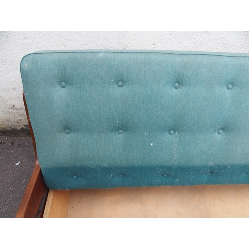 907 - A MID-CENTURY FINNISH SOFA BED