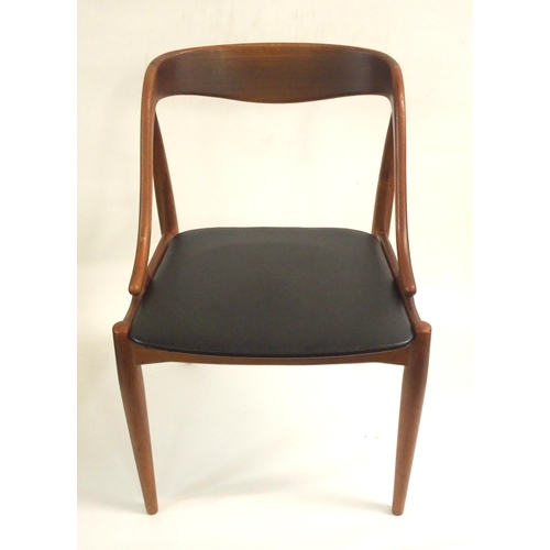 916 - A PAIR OF DANISH JOHANNES ANDERSON FOR ULDUM MOBEL FABRICK MID-CENTURY TEAK CHAIRS