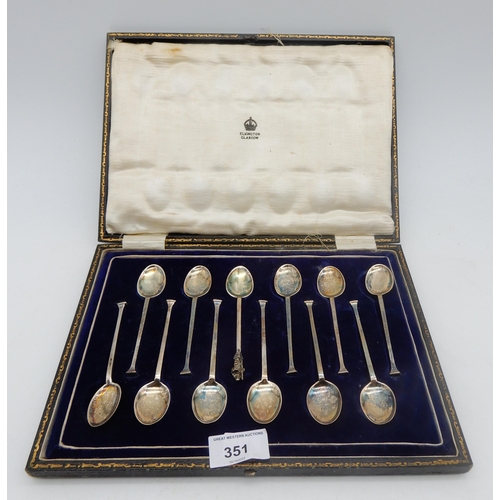 351 - A cased set of silver coffee spoons, by William Briggs & Co , Sheffield 1918, and a silver ... 