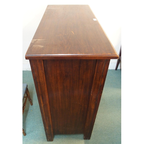 86 - A 20th century oak two over three chest of drawers