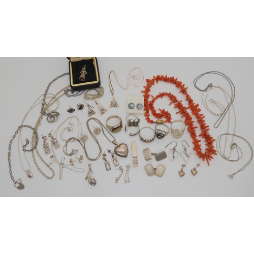 605 - A string of coral fringe beads, and a collection of silver and costume jewellery