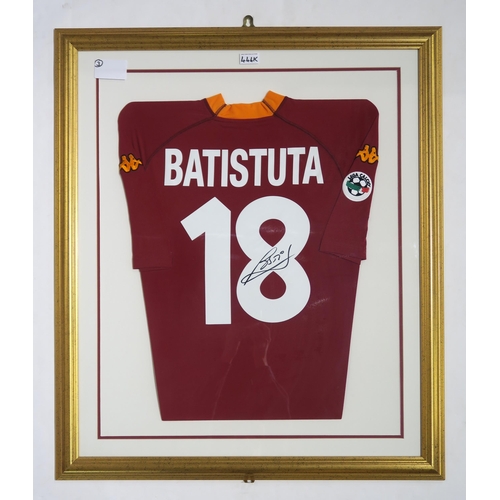 444K - *WITHDRAWN* SPORTING MEMORABILIA A framed 2000-01 Roma 18 home shirt, with signature of Gabriel Bati... 