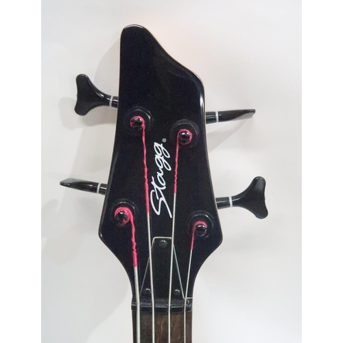 469C - STAGG electric bass guitar in black with soft gig bag