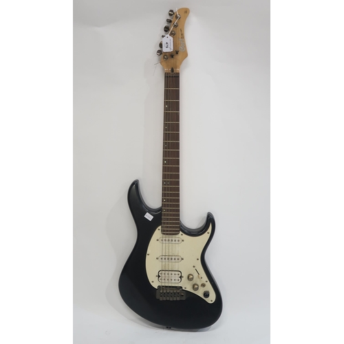 479 - CORT electric guitar G model G-250 in black cream scratch plate serial number 02111677