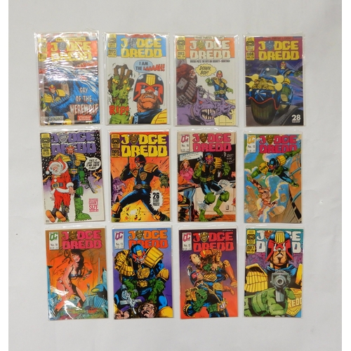 460A - A collection of comics including Marvel Super Heroes Secret Wars 8 (Origin of Spider-man's black cos... 