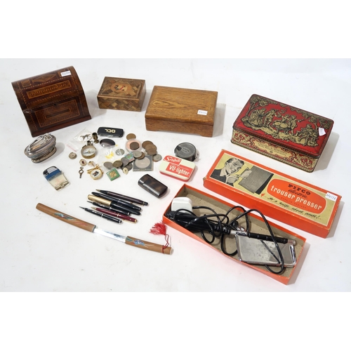 415 - A mixed lot, comprising two parquetry boxes, assorted coinage, various pens including Parker, a Pifc... 