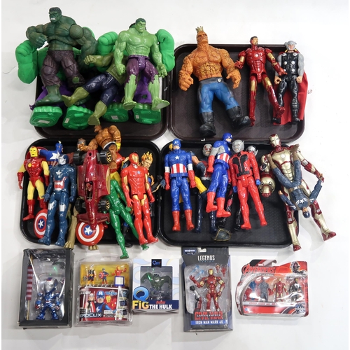 435 - A quantity of action figures belonging to the Marvel Universe, including Hulk, Iron Man, Captain Ame... 