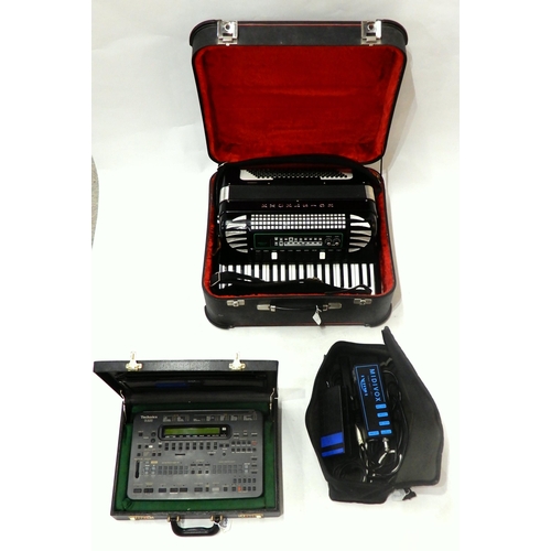 540 - EXCELSIOR MIDIVOX SERIE II 41 key 120 bass electric accordion with power pack, foot pedals in origin... 