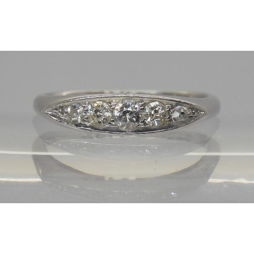738 - An 18ct white gold five stone diamond ring, set with estimated approx 0.25cts of brilliant cut diamo... 