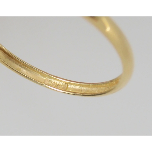 798 - A 9ct tri colour Russian wedding band, another of thinner proportions and a 9ct wedding band, 8.2gms