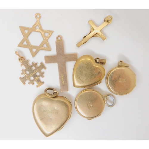 803 - Assorted 9ct pendants including crosses, Star of David, three lockets, and other items