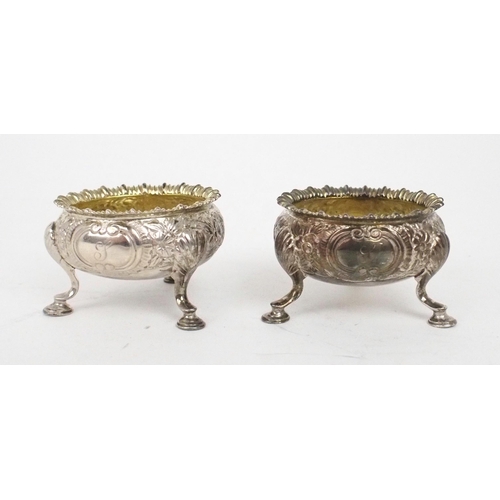 2472 - AN ELIZABETH II SILVER WINE FUNNEL AND STANDof typical form, with a beaded rim, parcel gilt interior... 