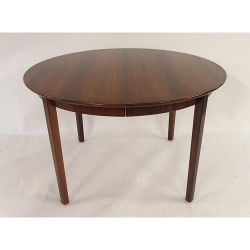 2100 - A CIRCA 1960S JOHANNES ANDERSEN FOR BERNHARD PEDERSEN & SON OF DENMARK ROSEWOOD CIRCULAR EXTENDI... 