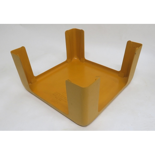 2102 - A MID 20TH CENTURY MARIO BELLINI NEST OF FOUR STACKING TABLESmoulded from mustard coloured fibreglas... 