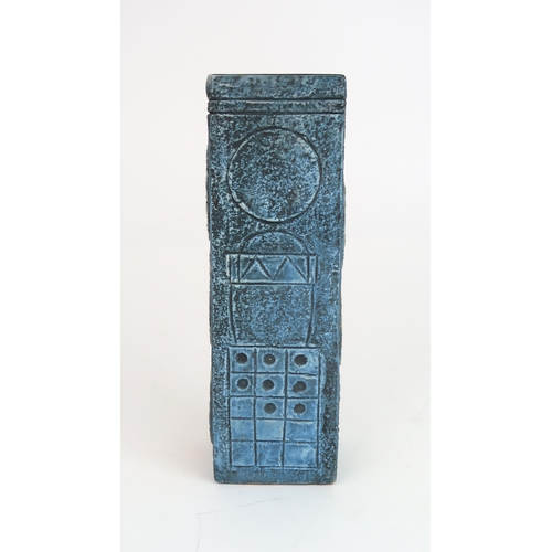 2157 - AN ALISON BRIGDEN FOR TROIKA POTTERY VASEof tall square shape, with incised and relief decorated geo... 