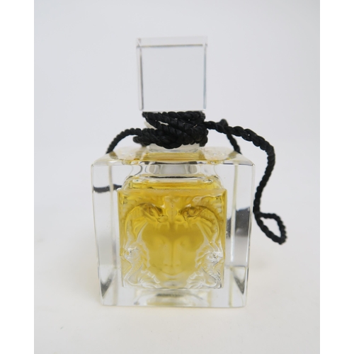 2213 - A LALIQUE CRYSTAL FLACON COLLECTION 'LE NU' 1996 SCENT BOTTLElimited edition, numbered E493, with bo... 