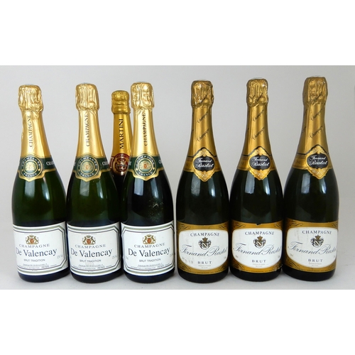 2686 - CHAMPAGNE DE VALENCAY BRUT TRADITION Champagne Fernand Rustat brut and Martini brut (7)... 