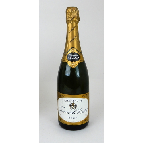 2686 - CHAMPAGNE DE VALENCAY BRUT TRADITION Champagne Fernand Rustat brut and Martini brut (7)... 