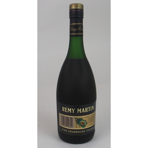 2693 - REMY MARTIN FINE CHAMPAGNE COGNAC Remy Martin XO Special Fine Champagne Cognac 70CL Carafe No. BH963... 