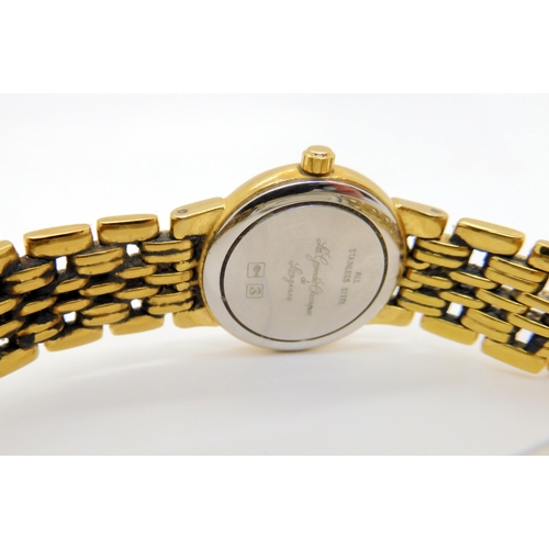 2893B - A GOLD PLATED LADIES LONGINESles grande classiques, du Longines, with gold coloured dial, baton nume... 