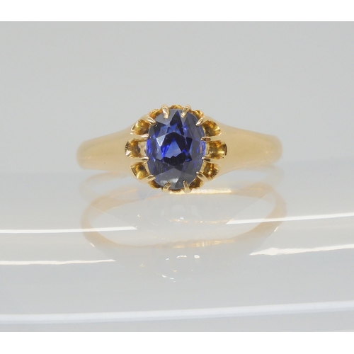 2787 - A SAPPHIRE RINGwith a vintage gypsy style setting. Finger size M1/2, weight 3gms... 