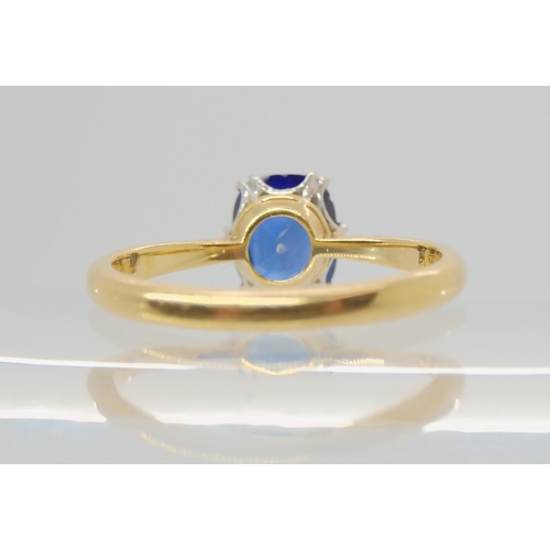 2789 - A SAPPHIRE RINGwith an 18ct and platinum, classic crown mount. Finger size L, weight 2.4gms... 