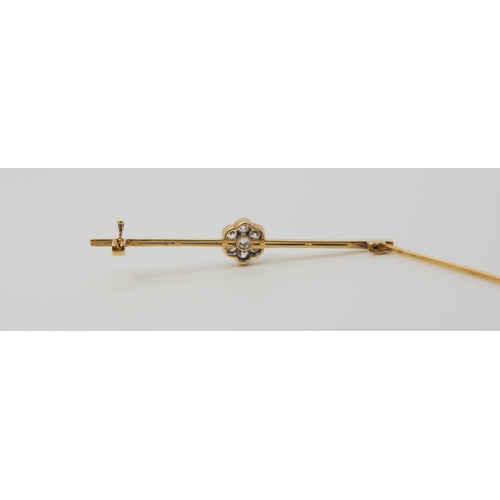 2790 - A DIAMOND FLOWER BAR BROOCHthe mount in yellow and white metal and set with estimated approx 0.50cts... 