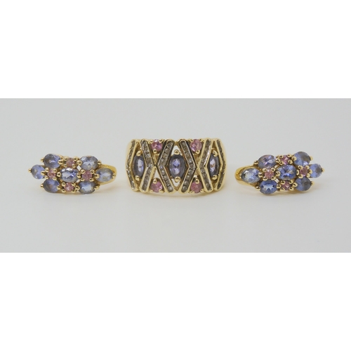 2834 - A 9CT TANZANITE & PINK SAPPHIRE SUITEthe ring set with oval tanzanites and pink sapphires with b... 