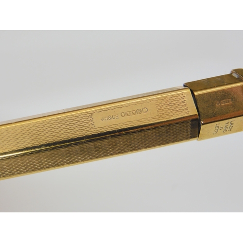 2859 - A 9CT GOLD PROPELLING PENCILThe Lady Yard-o-lead, hallmarked London, 1952, sponsors mark Johnson Mat... 