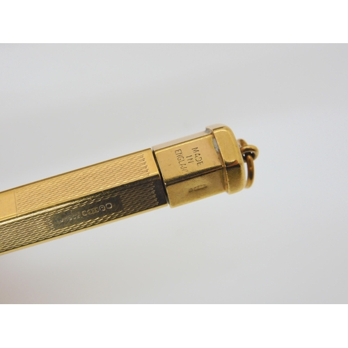 2859 - A 9CT GOLD PROPELLING PENCILThe Lady Yard-o-lead, hallmarked London, 1952, sponsors mark Johnson Mat... 