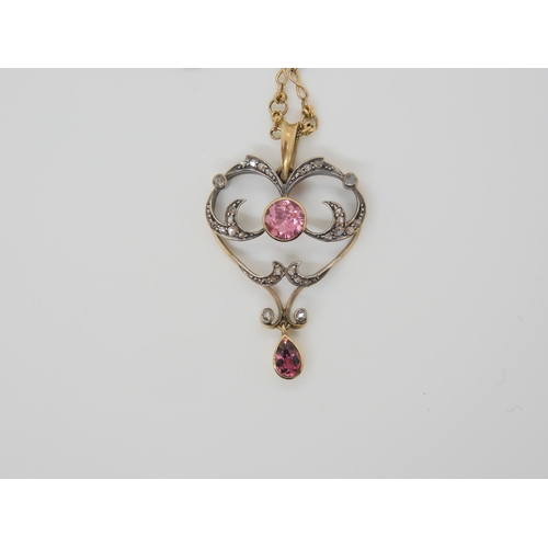 2874 - AN EDWARDIAN PENDANTset with pink tourmaline and old and rose cut diamonds, mounted in yellow and wh... 